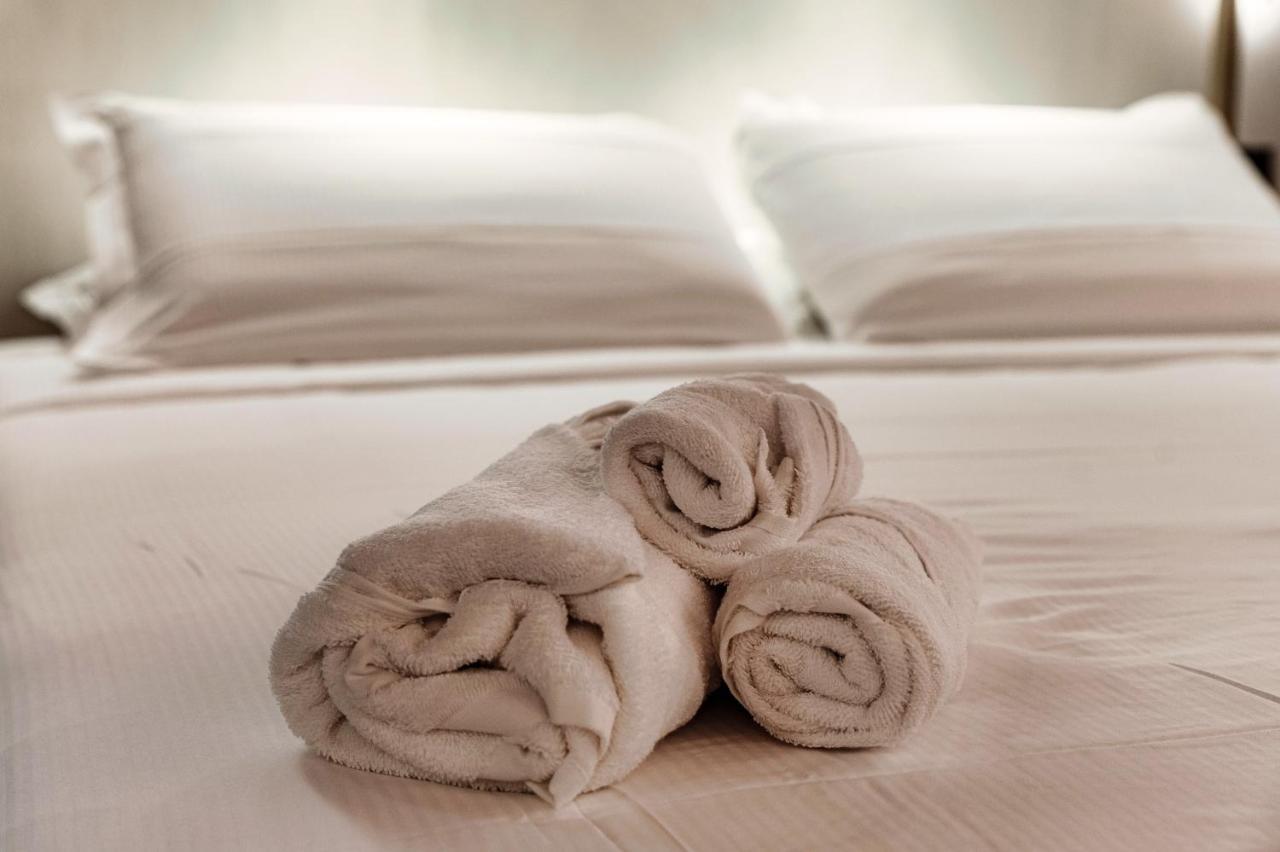 Suites Lorodellago Como - The House Of Travelers Екстериор снимка