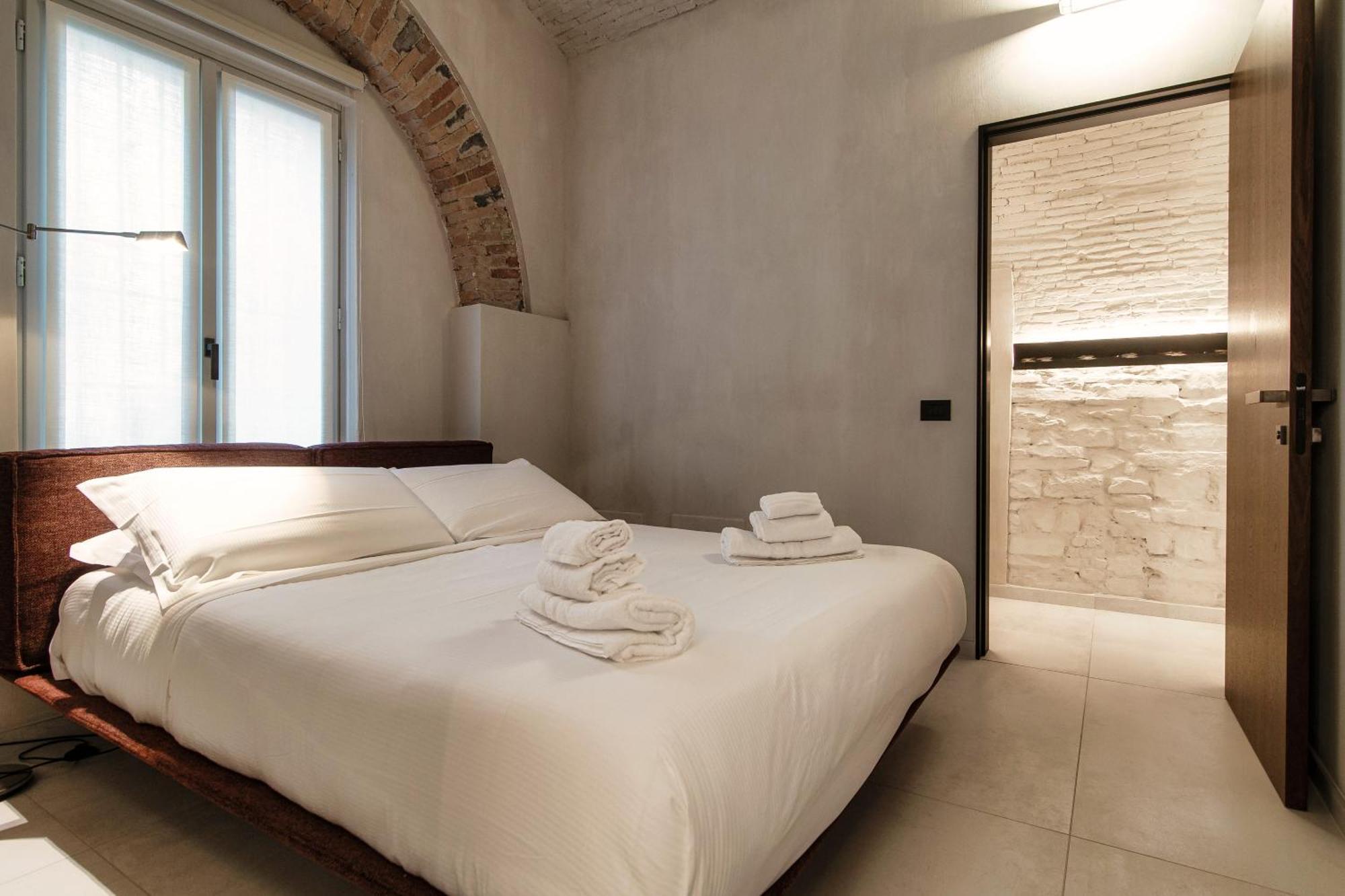 Suites Lorodellago Como - The House Of Travelers Екстериор снимка