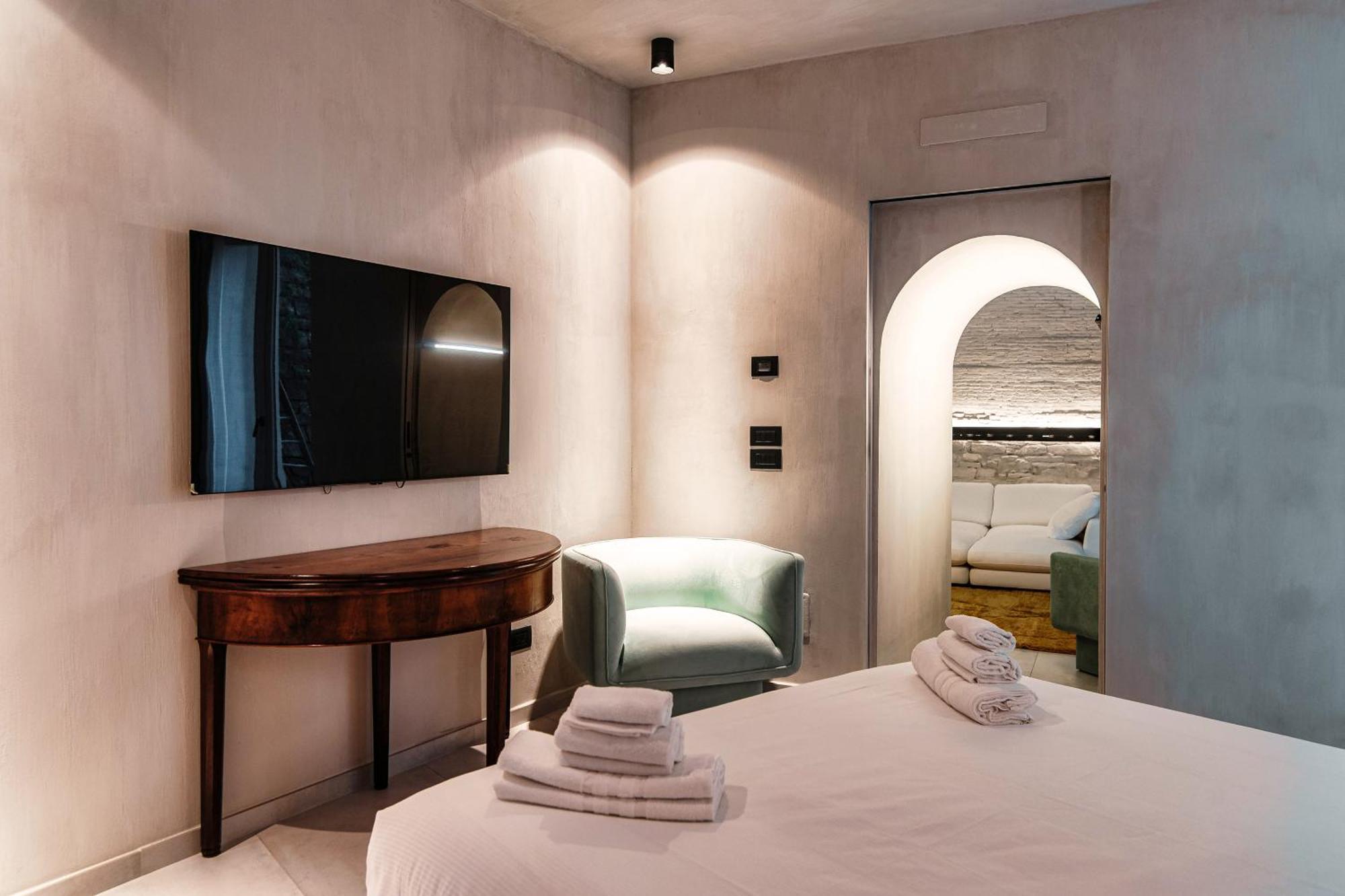 Suites Lorodellago Como - The House Of Travelers Екстериор снимка