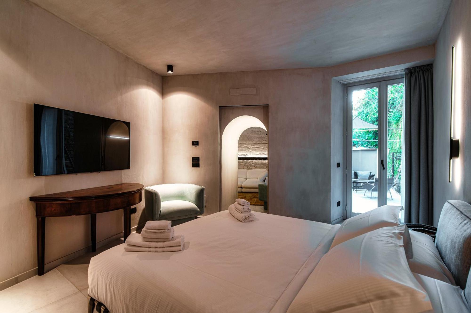 Suites Lorodellago Como - The House Of Travelers Екстериор снимка